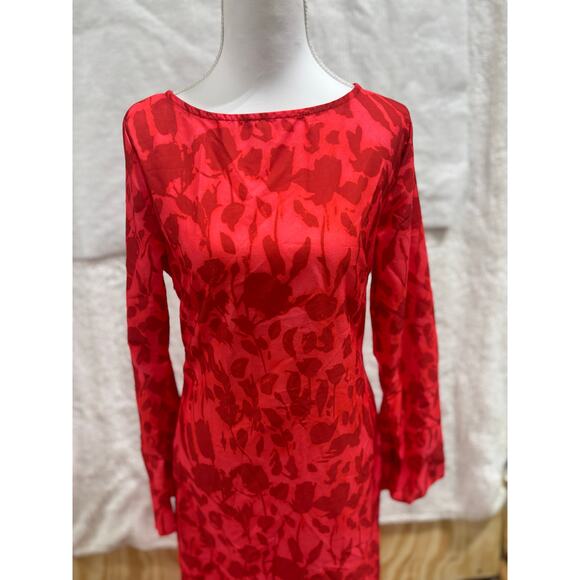 Cecily Long Sleeve Rose Printed Maxi Dress - Picture 4 of 7